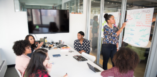 diverse business women in meeting